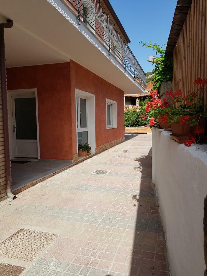 Il Cortile Villa Domus De Maria Kültér fotó